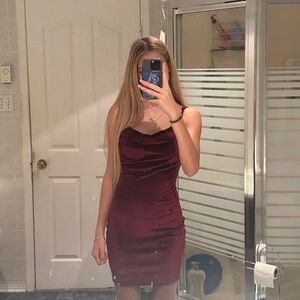 Velvet short dress